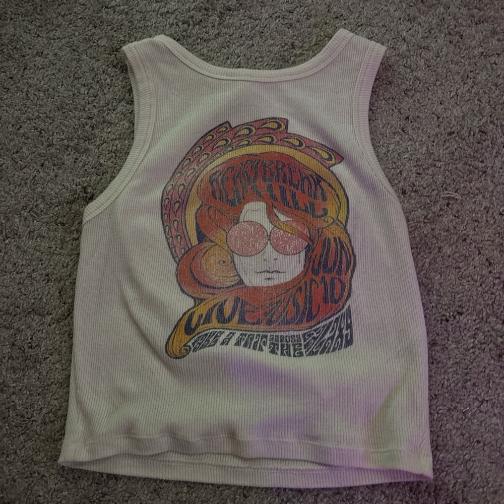 Hollister Tank
